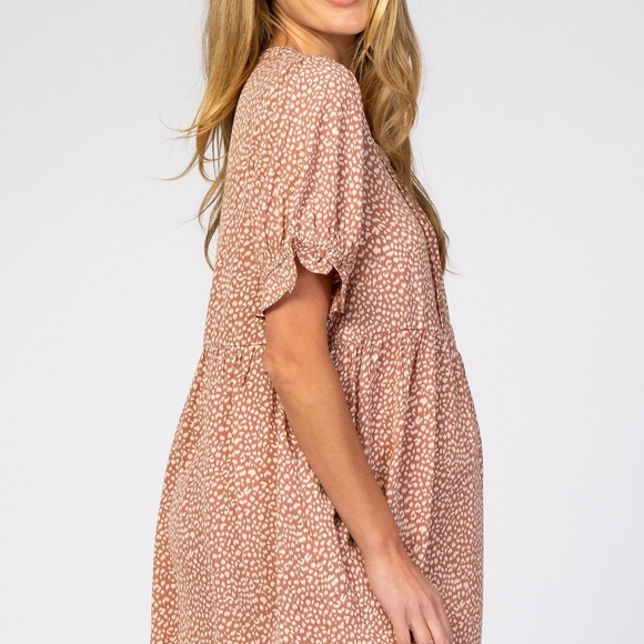 Button Front Ruffle Trim Maternity dress - Picture 3 of 4